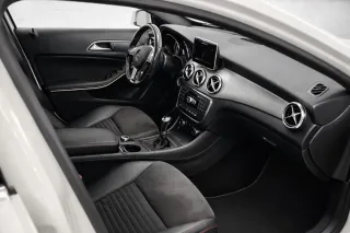 Mercedes-Benz GLA 2015