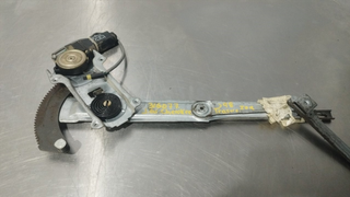 ELEVALUNAS TRASERO IZQUIERDO CHRYSLER JEEP GR.CHE