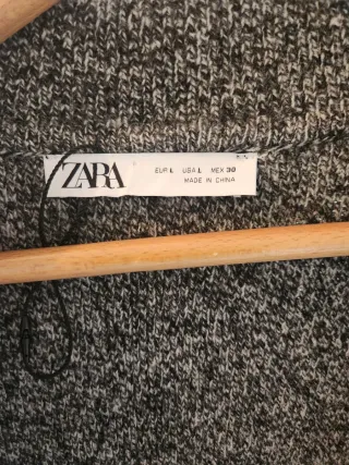 Chaleco largo Zara gris talla L. Como nuevo.