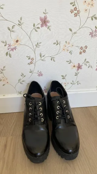 Zapatos de tacón negros
