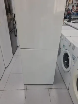 Nevera Siemens 1,85m neofrost 
