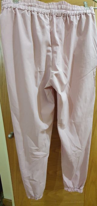 Conjunto Stradivarius: Blusa, Pantalón y Falda