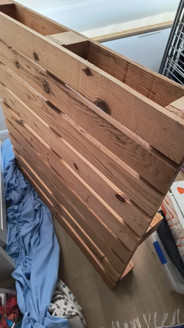 Palet madera 1m x 1m