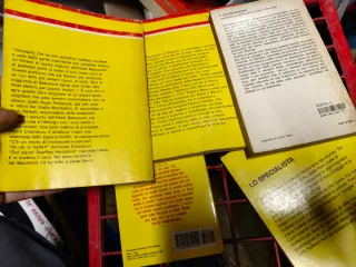 lotto di libri vecchi a 3 euro al pezzo