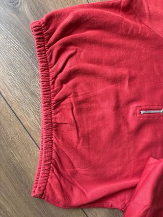 Sudadera Kaotiko roja con cremallera