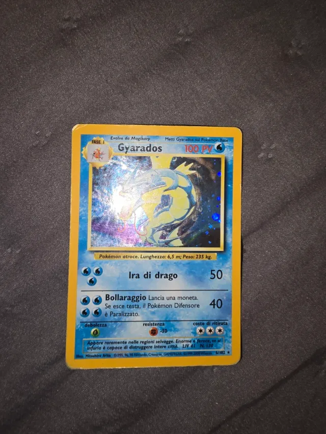 Carte Pokémon Gyarados Base Set Holo ITA