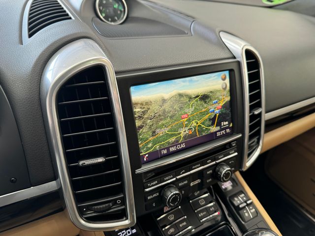 Porsche Cayenne 2015