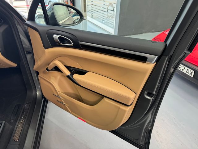 Porsche Cayenne 2015