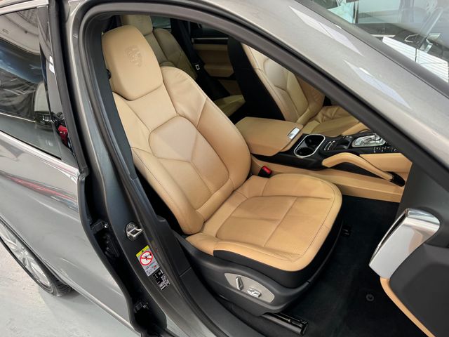 Porsche Cayenne 2015