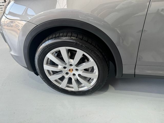 Porsche Cayenne 2015