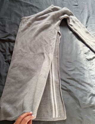 Jersey Adidas largo mujer gris