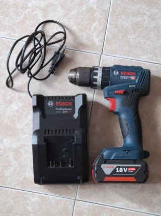Taladro profesional Bosch 18V 4.0Ah. 