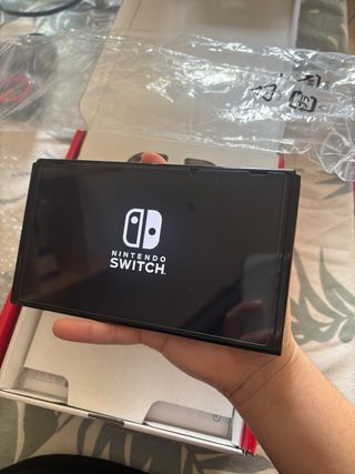 Nintendo Switch OLED Blanca y Negra