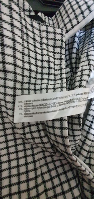 Pantalón Zara Talla S y Zapatos Bershka talla 35