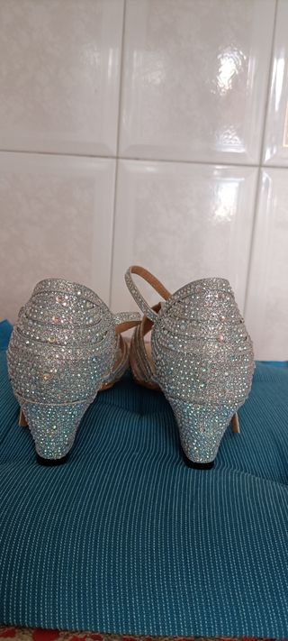 Bonitos zapatos de baile
