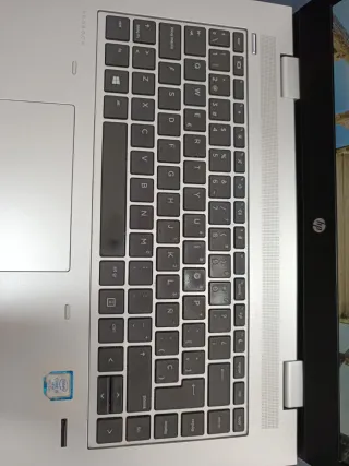 Ordenador portátil HP i5 Plata