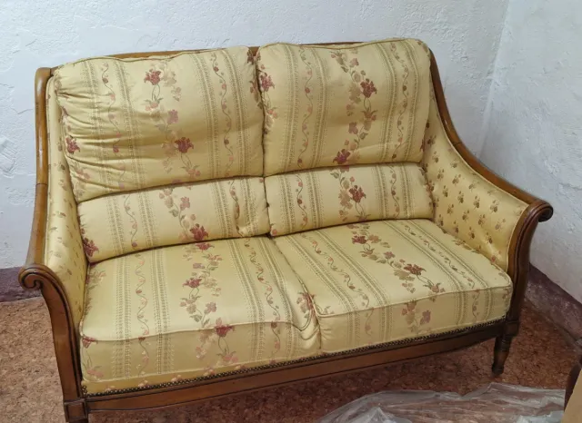 Sofá isabelino y 2 butacas tela floral
