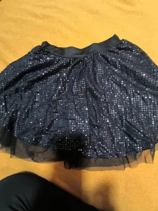 Falda negra lentejuelas tul
