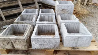 10 Pilares Encastrables de Hormigón