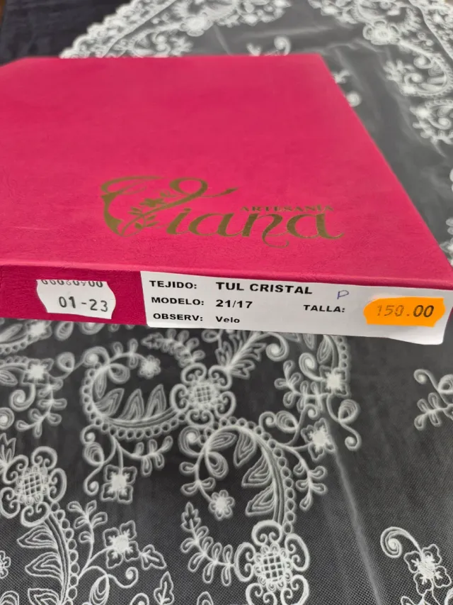 Mantilla de encaje tul cristal