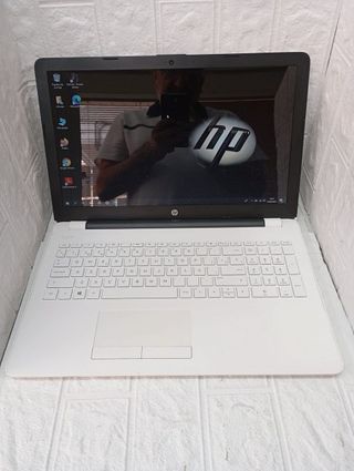 Portatil HP 15 bw040ns (1766)