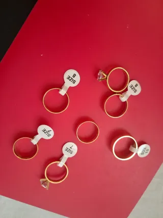 Anillos chapados en oro 18K arras de matrimonio. 