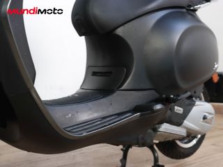 VESPA PRIMAVERA 125 S