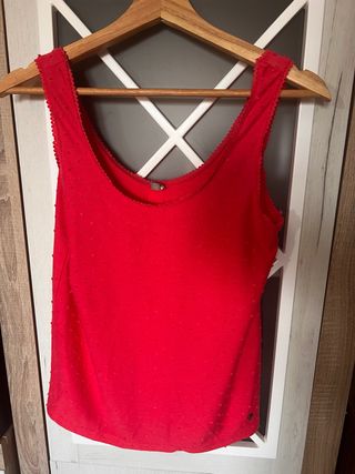 Camiseta tirantes roja