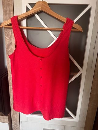 Camiseta tirantes roja