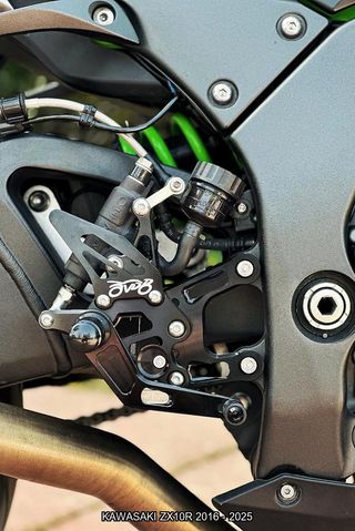 Estriberas retrasadas KAWASAKI ZX10R 2016 - 2025