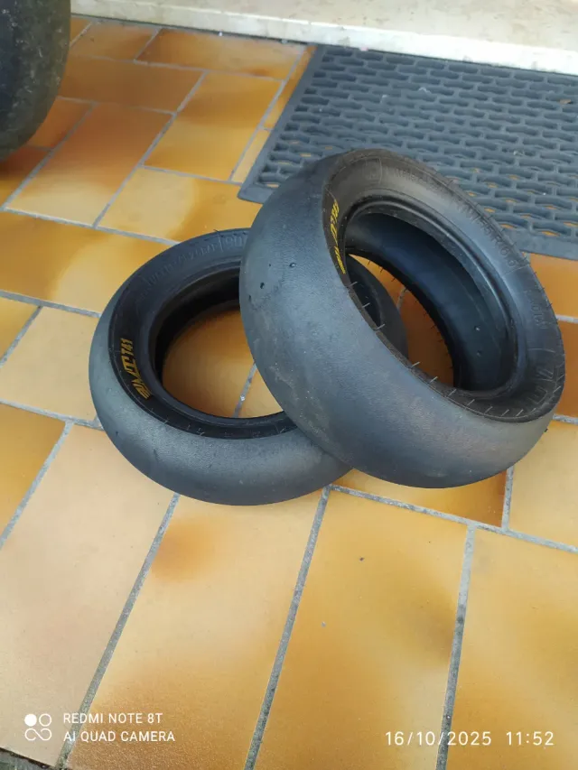 Set 2 Gomme PMT T41 6.5