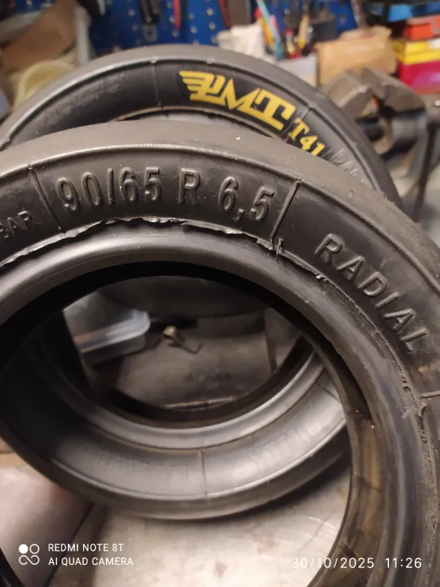 Set 2 Gomme PMT T41 6.5