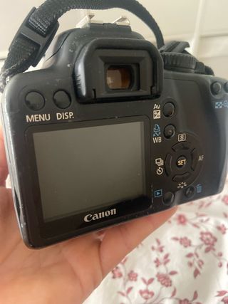 Fotocamera digitale Canon. 1000 D