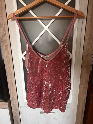 Camiseta tirantes terciopelo rosa/rojo