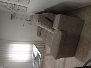Sofá 3 plazas beige sin usar muy amplio2'00x95 de 
