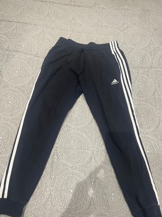 Pantalón Adidas Negro con Rayas Blancas