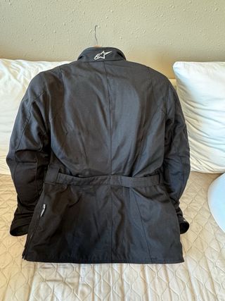 Chaqueta moto Stella mujer. Talla-L. Como nueva.