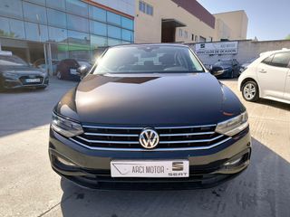 Volkswagen Passat 2020