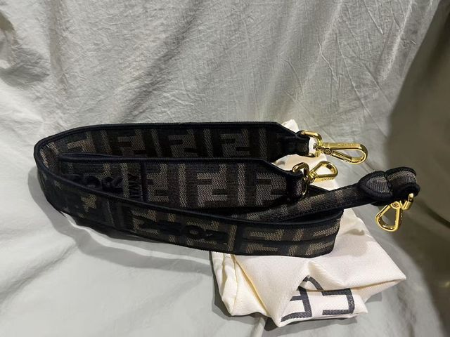 Borsa Fendi marrone e oro