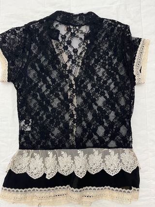Blusa Bdba encaje negro y beige Talla M