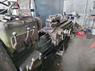 Traspaso Taller Mecánico 700m²
Por jubilacion