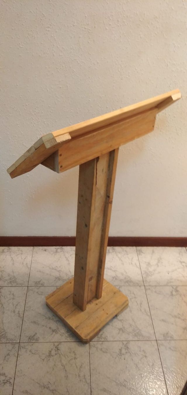 Atril porta menús hosteleria. Más en mi perfil