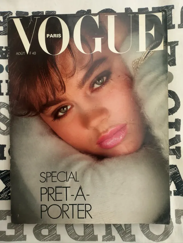 Revista Vogue Paris 1984 moda alta costura