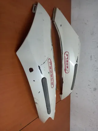 Laterales Derbi Rambla