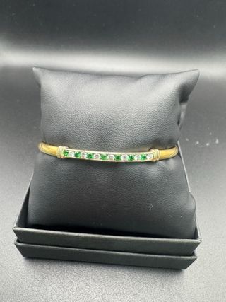 011-05-00313 PULSERA RÍGIDA CIRCONITAS ORO 18K