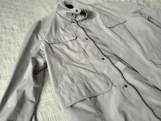 Chaqueta beige hombre
