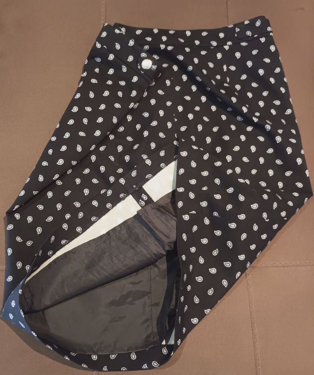 Falda Cortefiel estampada