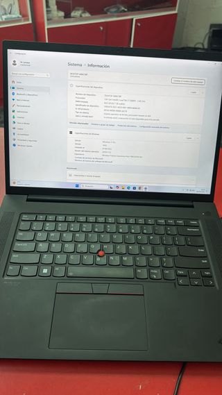 Lenovo ThinkPad P1 Gen 5 i7 - 64GB RAM 8GB GrRÁFIC