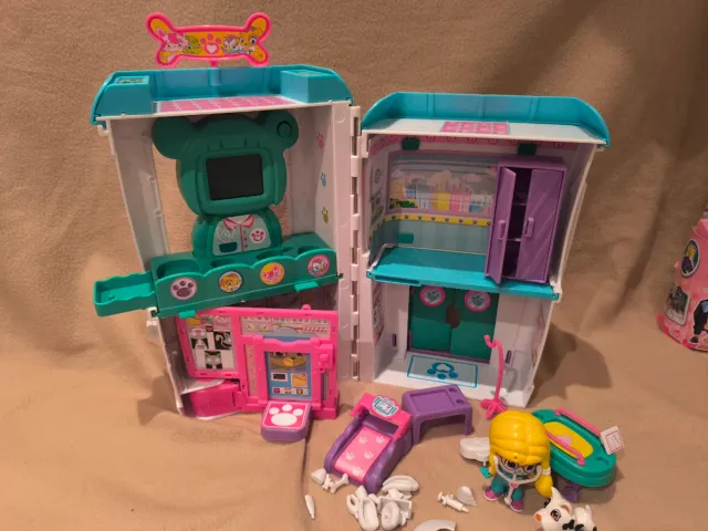 Pinypon Hospital Mascotas + Figura y Mascota