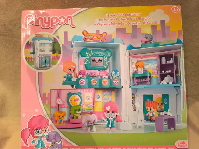 Pinypon Hospital Mascotas + Figura y Mascota